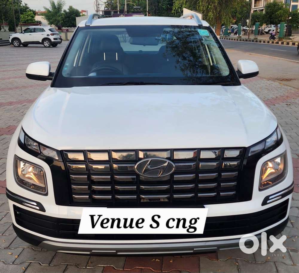 Hyundai Venue S 1.2 Petrol, 2023, Cng & Hybrids