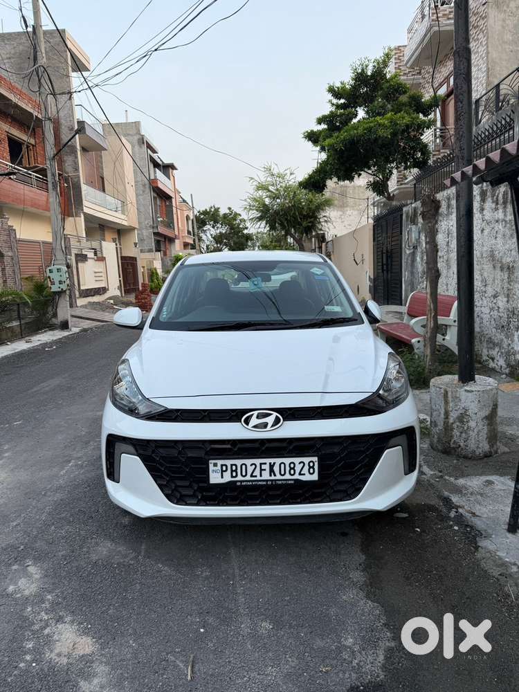 Hyundai Aura Manual 2026