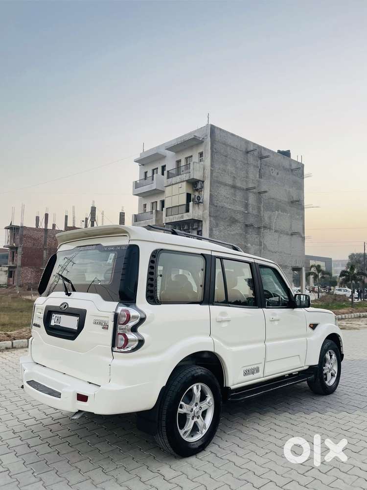 Mahindra Scorpio 1.99 S10, 2016, Diesel