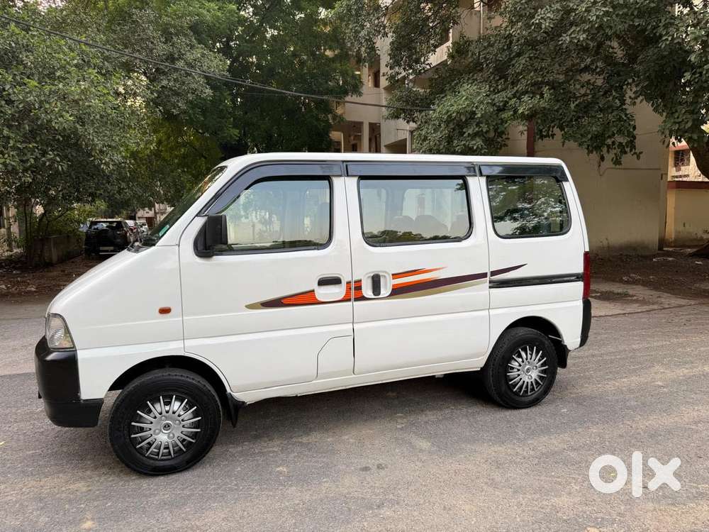 Maruti Suzuki Eeco 7 Seater Standard, 2018, Cng & Hybrids