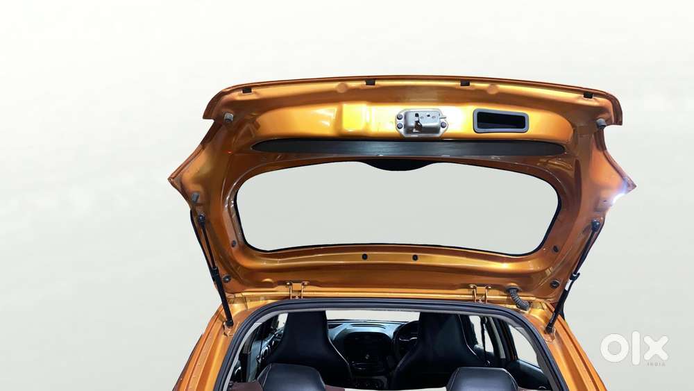 Tata Tiago 1.2 Revotron Xm, 2018, Petrol