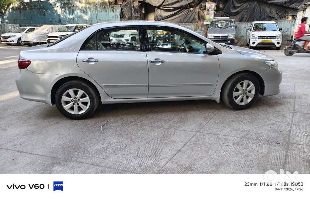 Toyota Corolla Altis 1.8 Gl, 2010, Petrol