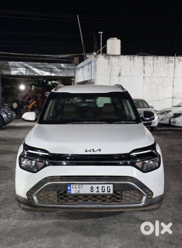 Kia Carens Luxury 1.5 Diesel Imt 7 Str, 2024, Diesel
