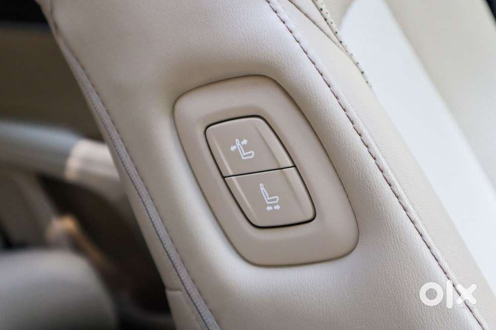 Toyota Camry 2.5 Hybrid, 2024, Petrol