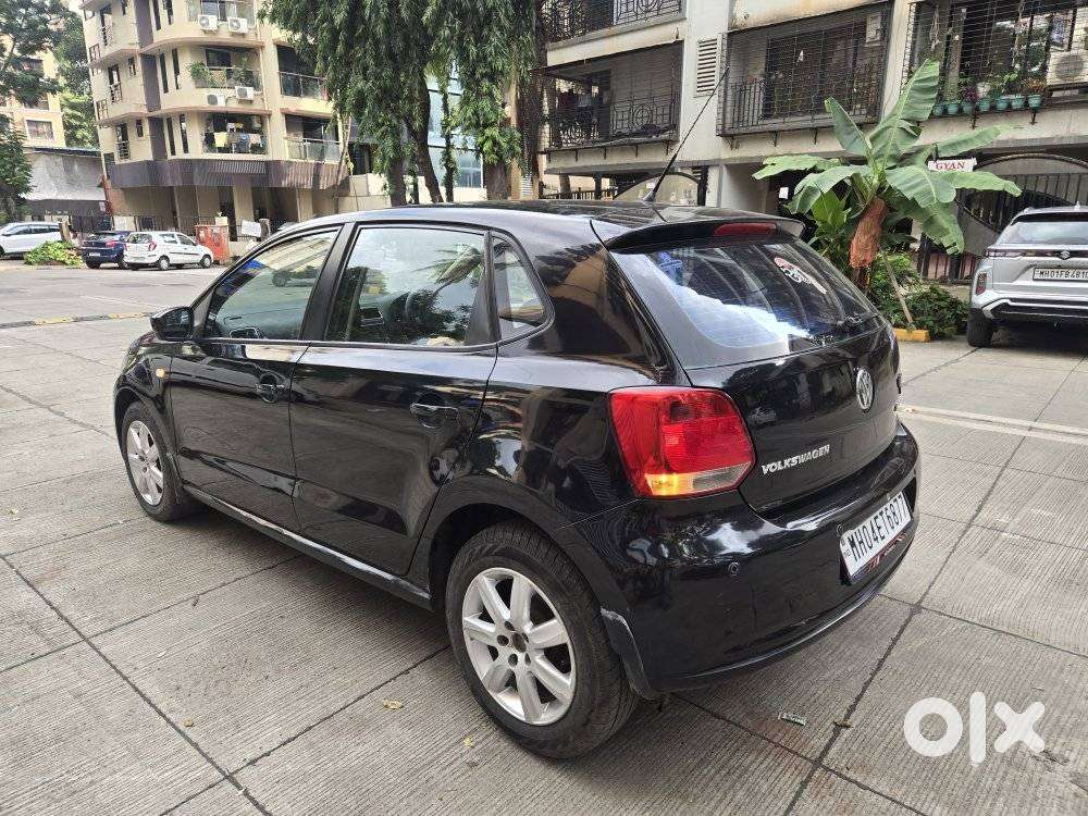 Volkswagen Polo Petrol Highline 1.6l, 2011, Petrol