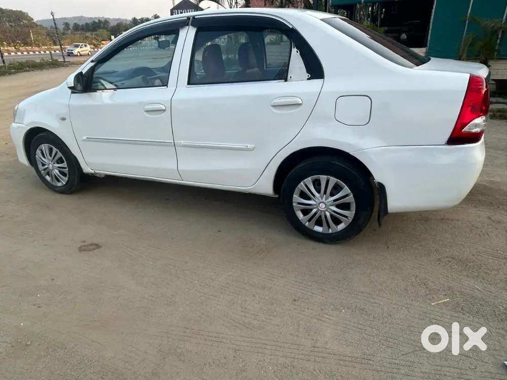 Toyota Etios 2015 Diesel Well Maintained