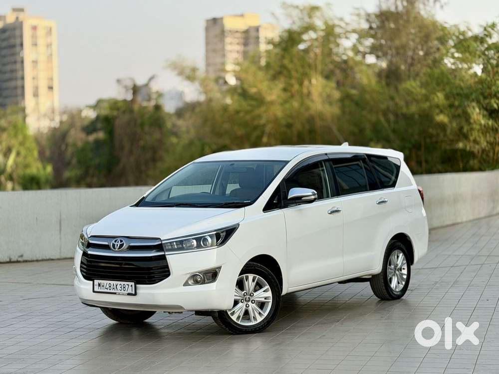 Toyota Innova Crysta