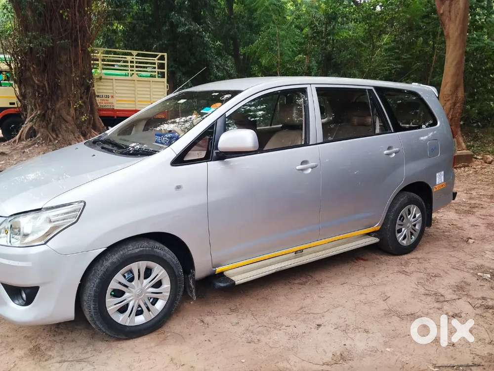 Toyota Innova 2014 Model