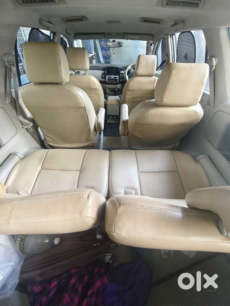 Innova 2.5v Diesel Manual Full Option