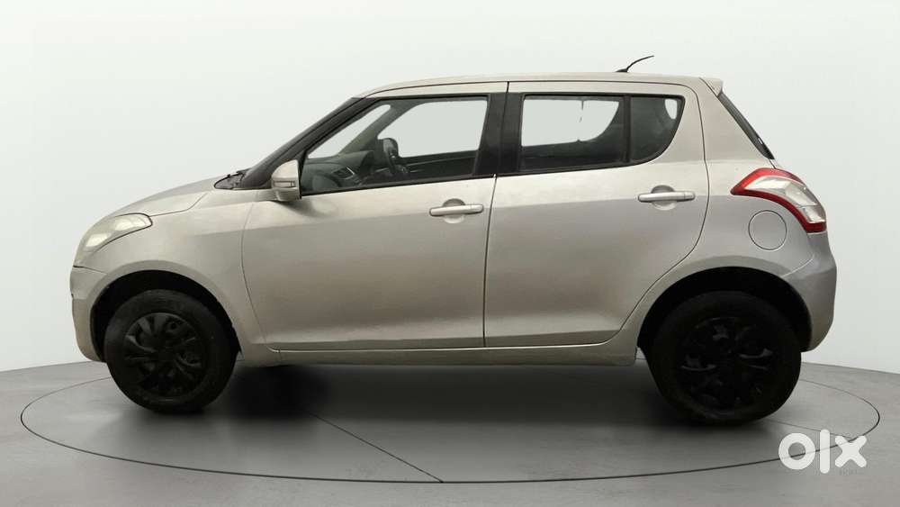 Maruti Suzuki Swift Vxi, 2015, Petrol
