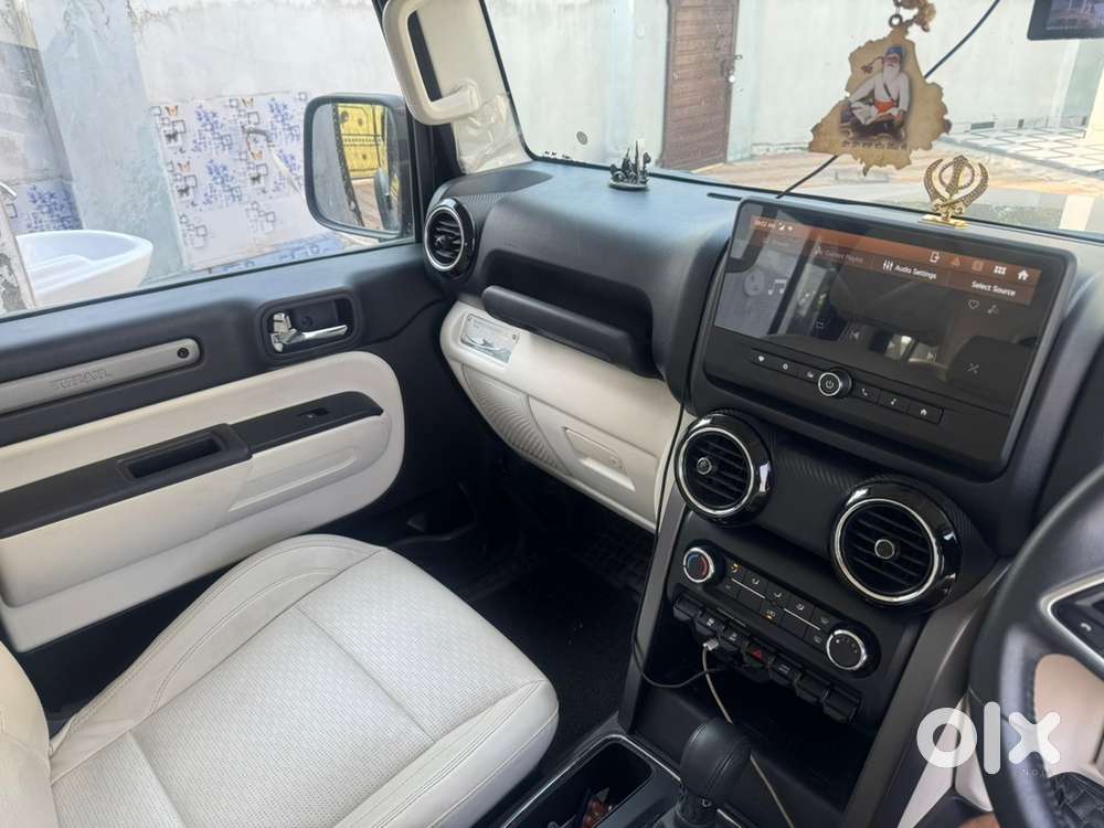 Mahindra Thar Roxx Diesel 24