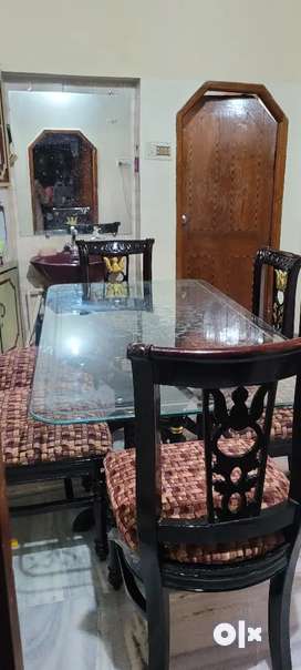 Olx used dining discount table