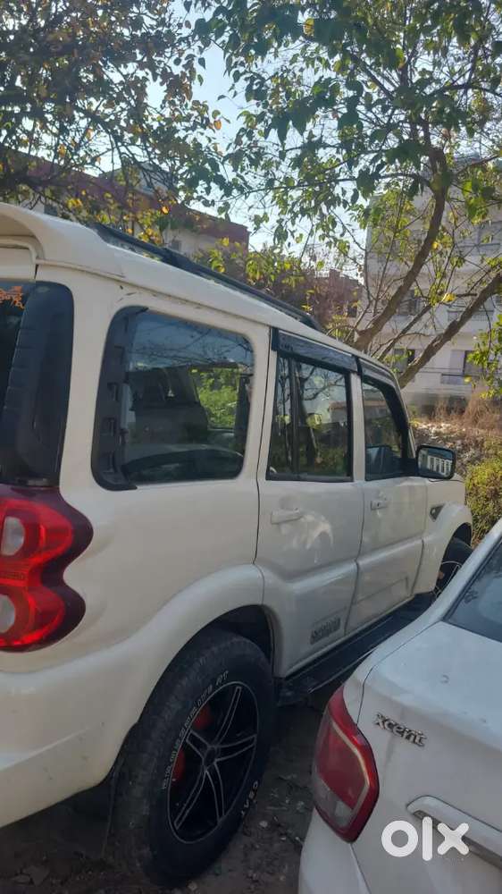 Mahindra Scorpio Classic 2019 Diesel 90000 Km Driven