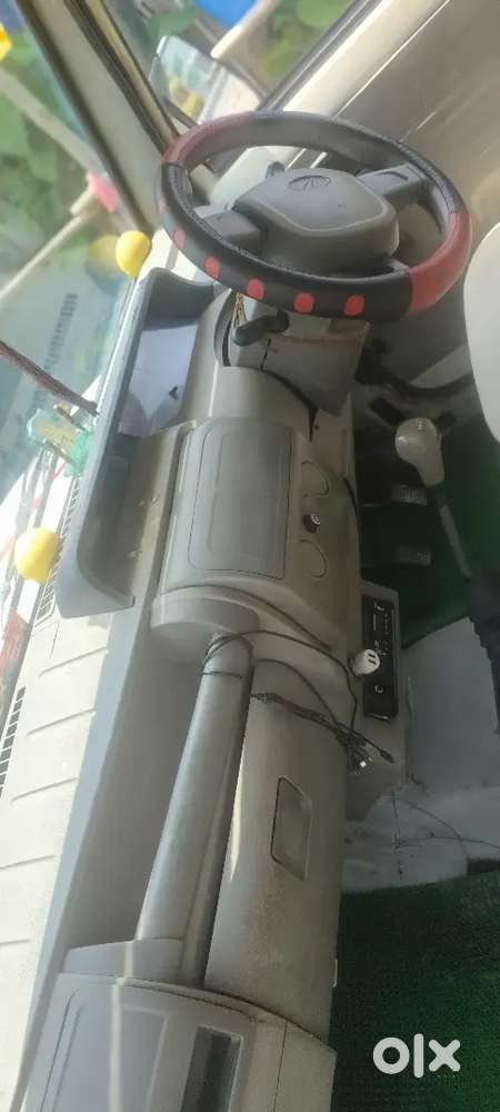 Mahindra Bolero Neo 2015