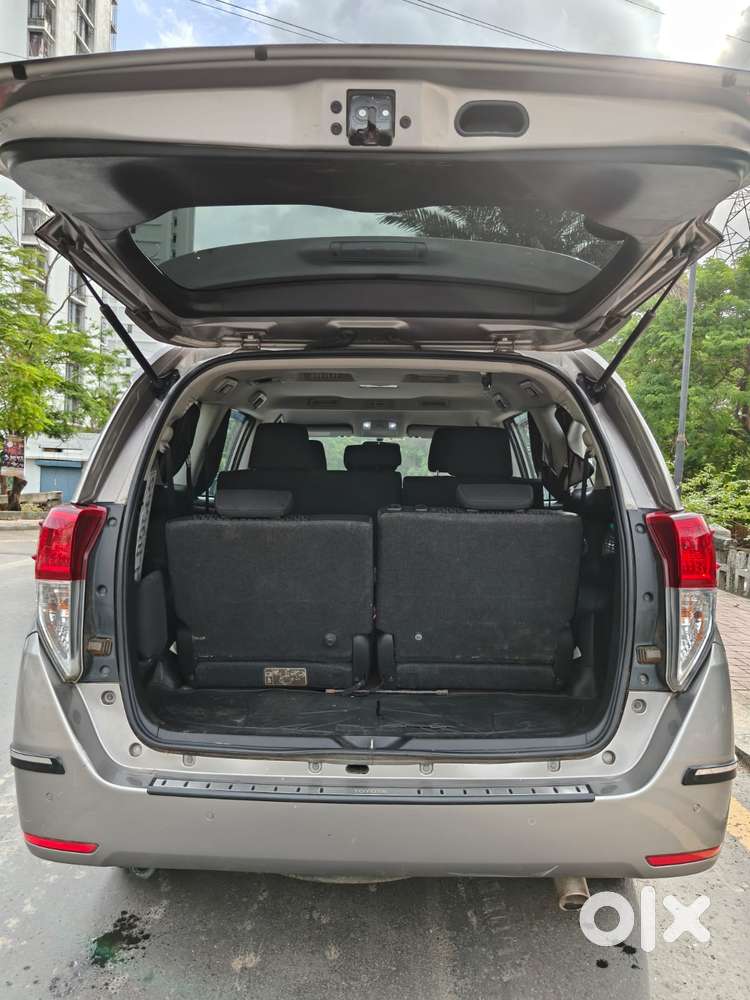 Toyota Innova Crysta 2.4 G Mt 8s, 2022, Diesel