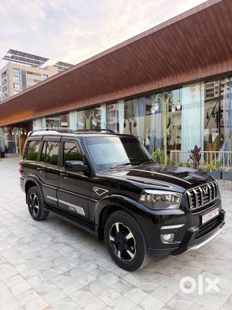 Mahindra Scorpio Classic 2.2 S 11 Mt 7 Str, 2025, Diesel