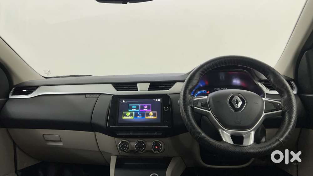 Renault Triber Rxz, 2023, Petrol