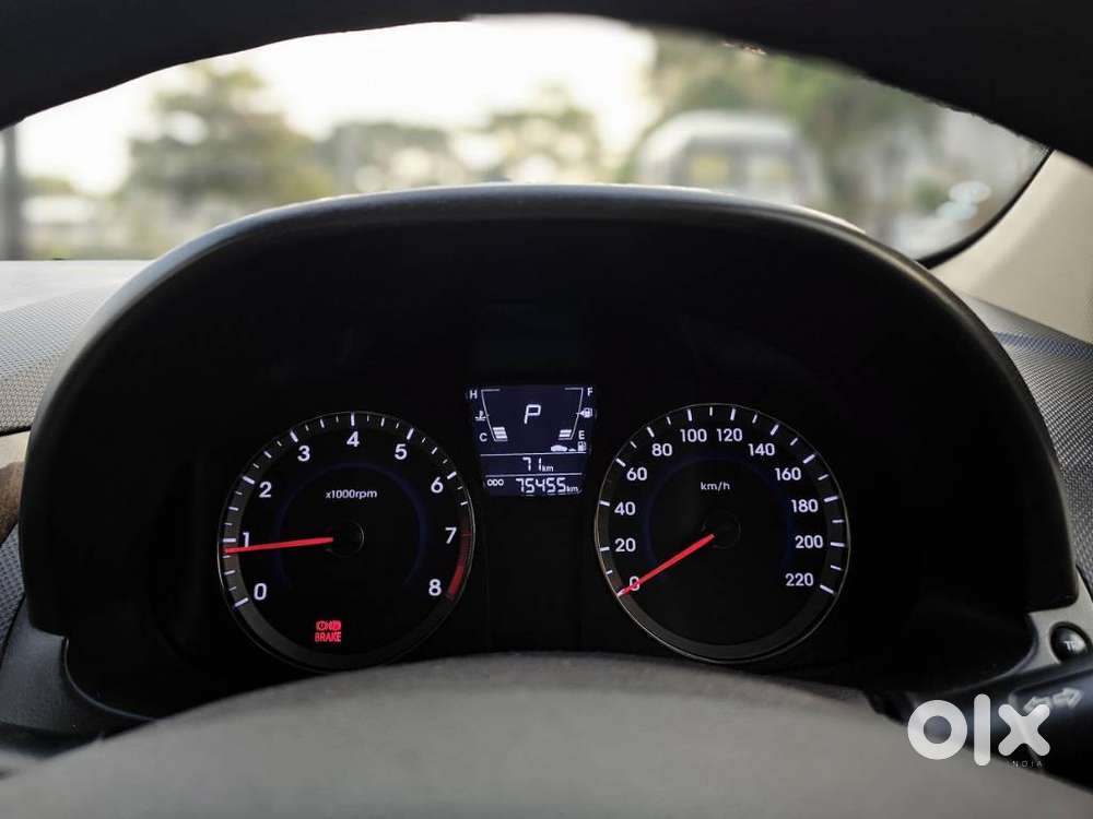 Hyundai Verna 1.6 S (o) Vtvt At, 2016, Petrol