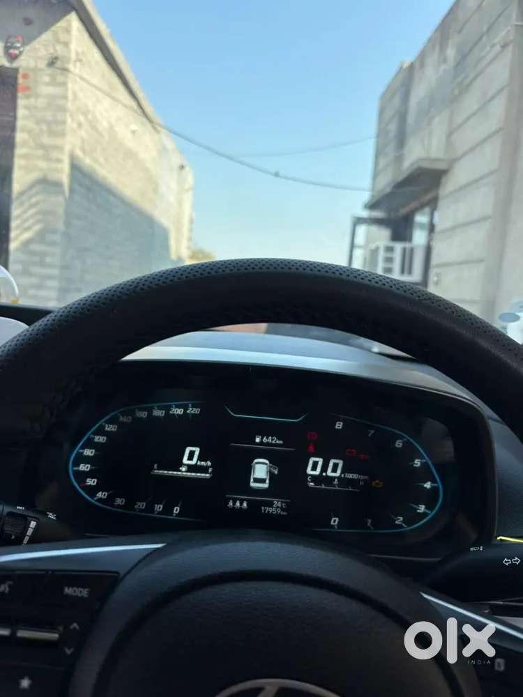 Hyundai New I20 2024 Petrol 17000 Km Driven Vip Number Original Car