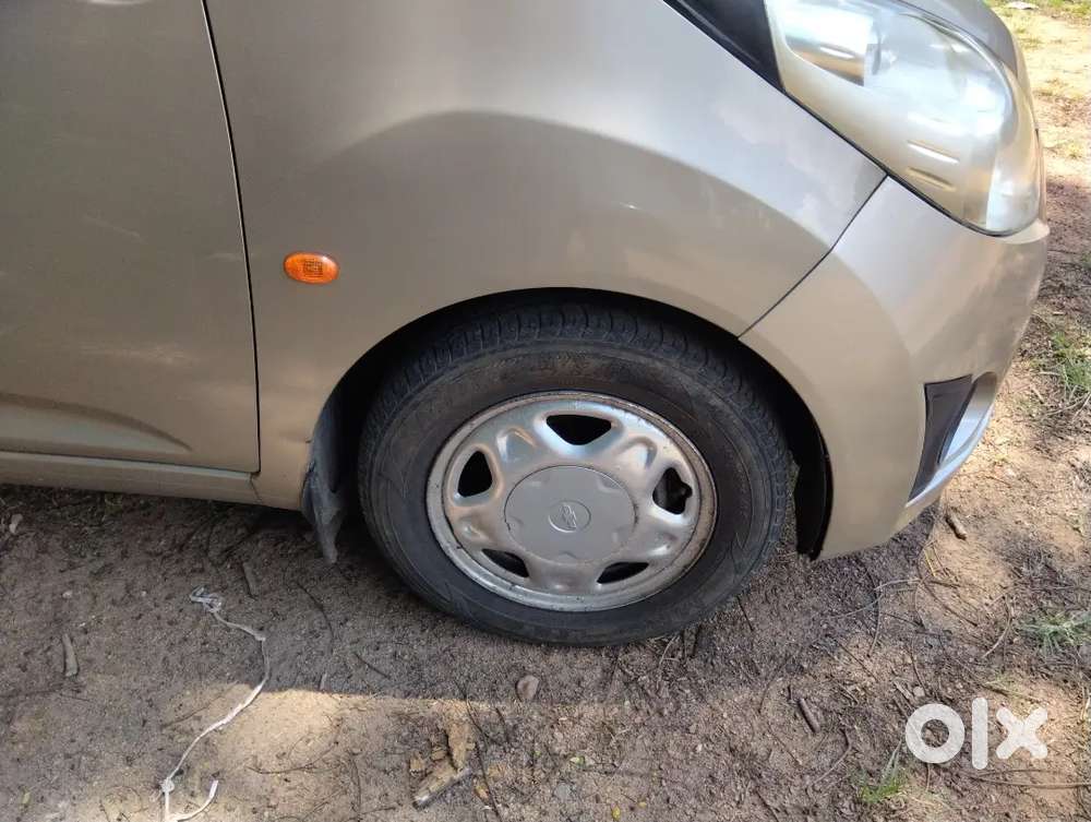 Chevrolet Beat 2011 Petrol