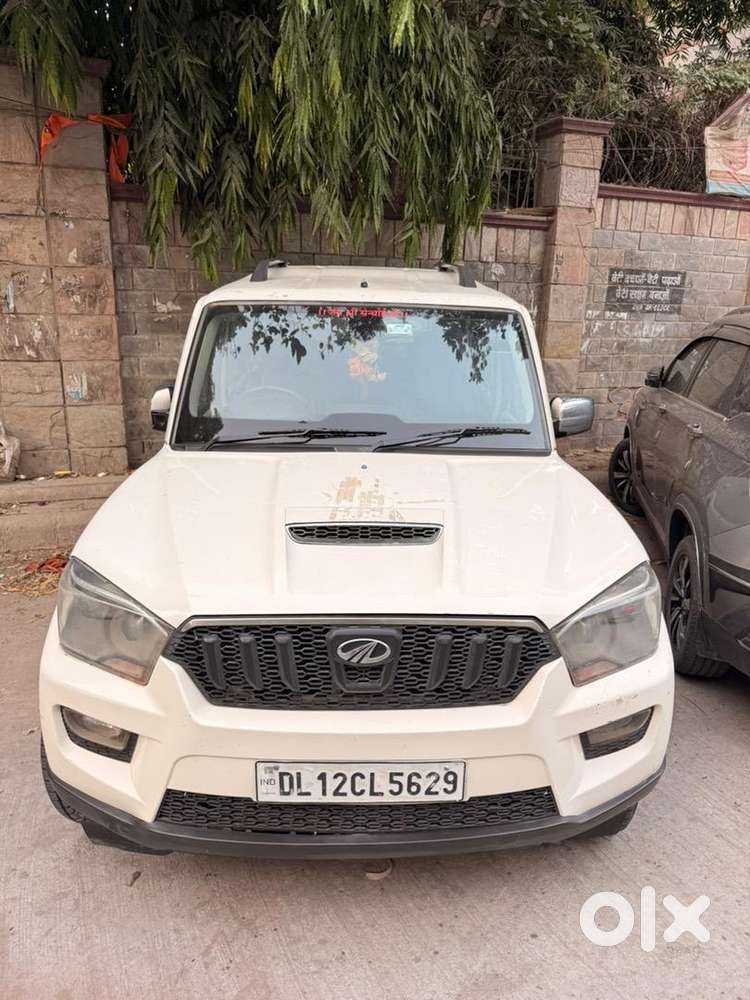 Mahindra Scorpio 2017 Diesel Well Maintained