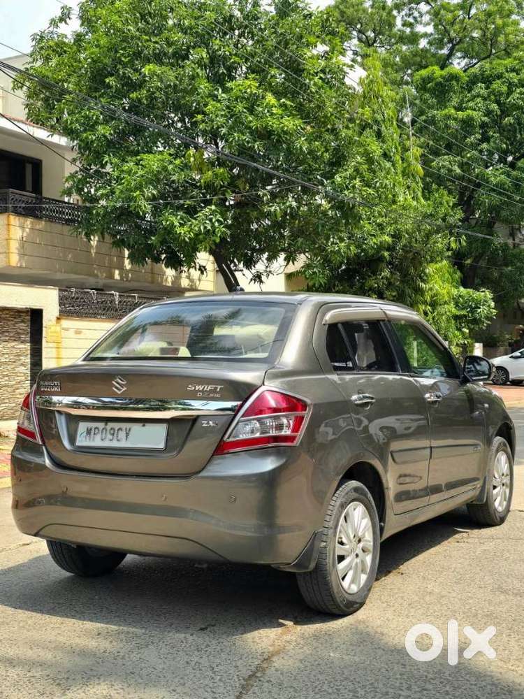 Maruti Suzuki Swift Dzire 1.2 Zxi Bsiv, 2017, Petrol