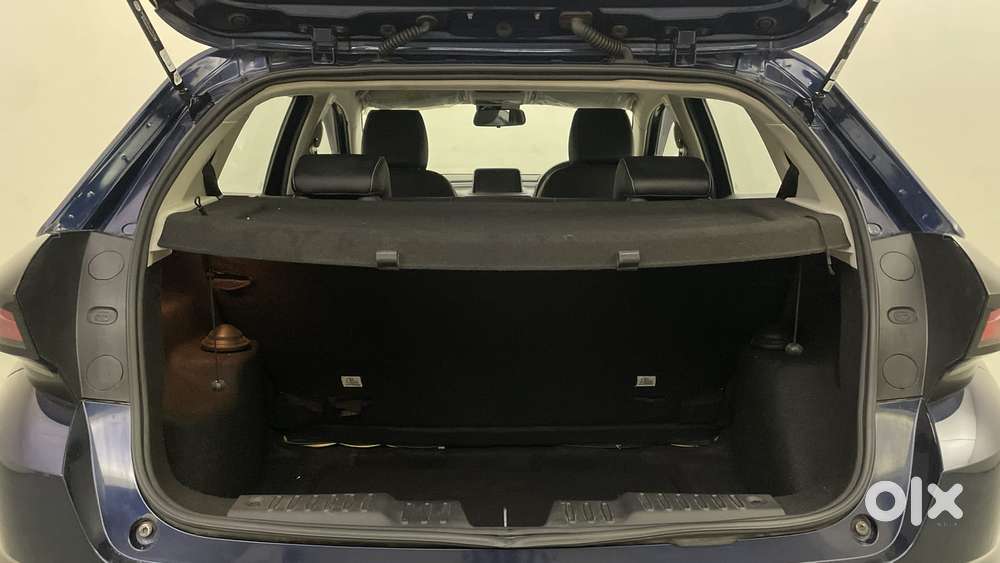 Tata Altroz 1.2 Xz Plus Petrol, 2023, Petrol