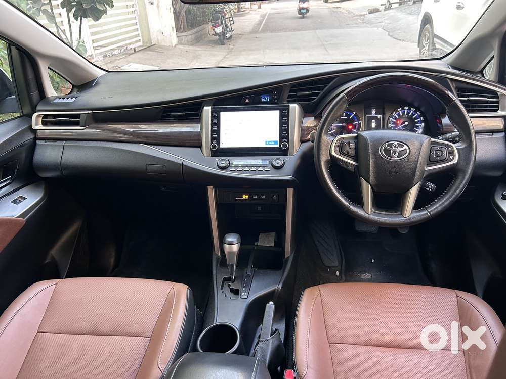 Toyota Innova Crysta [2020-ongoing] 2.4 Zx At 7 Str, 2021, Diesel