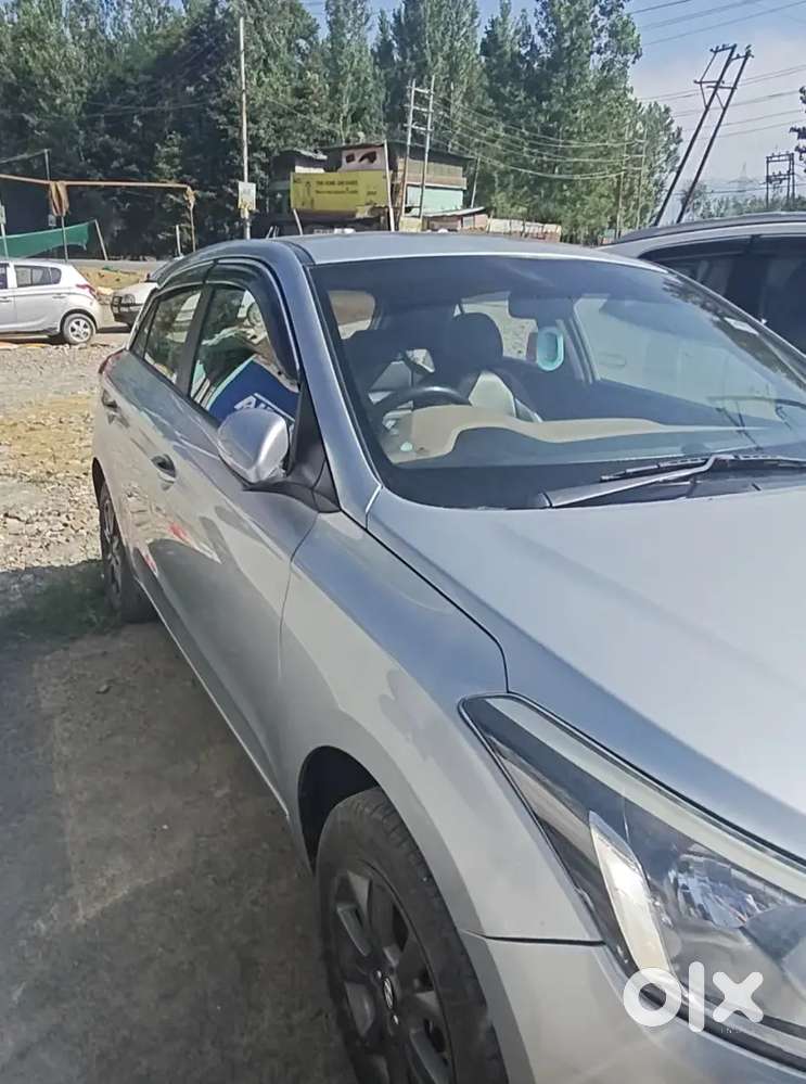 Hyundai I20 2020 Petrol 87000 Km Driven