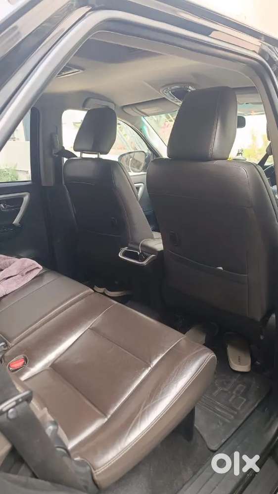 Toyota Fortuner Diesel 100000 Km Driven Im Is Dealer