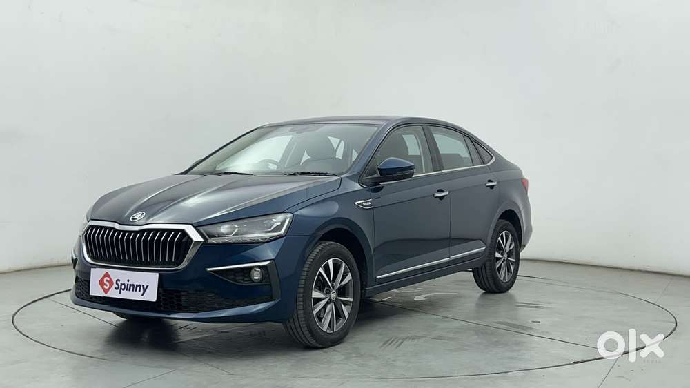 Skoda Slavia Style 1.0l Tsi At, 2023, Petrol