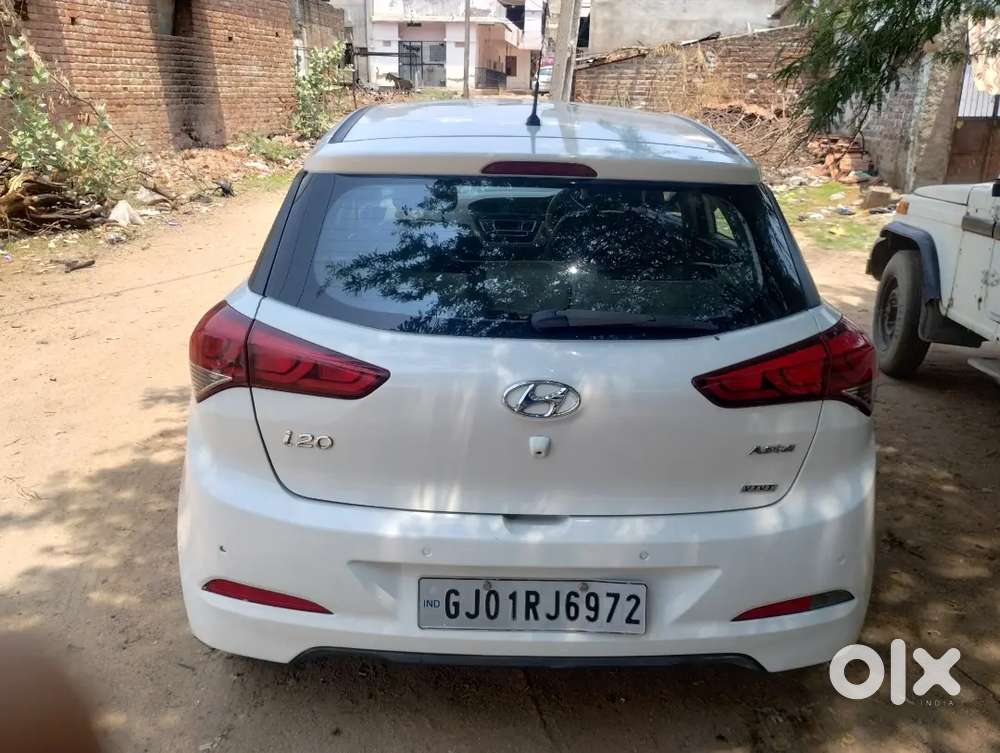 Hyundai I20 2015 Cng & Hybrids Well Maintained..