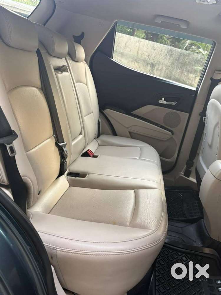 Mahindra Xuv300 W8 Option, 2020, Petrol