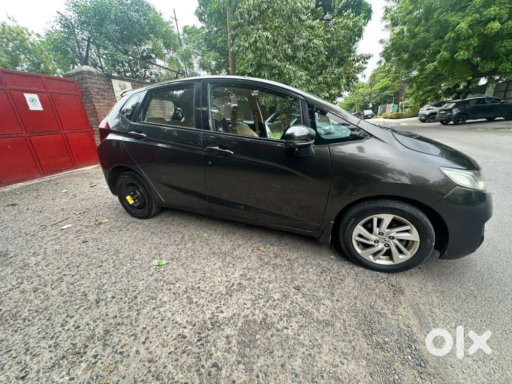 2015 Honda Jazz Auto V Petrol