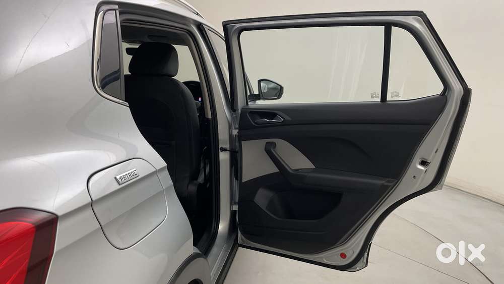 Skoda Kushaq Style 1.0l Tsi At, 2023, Petrol
