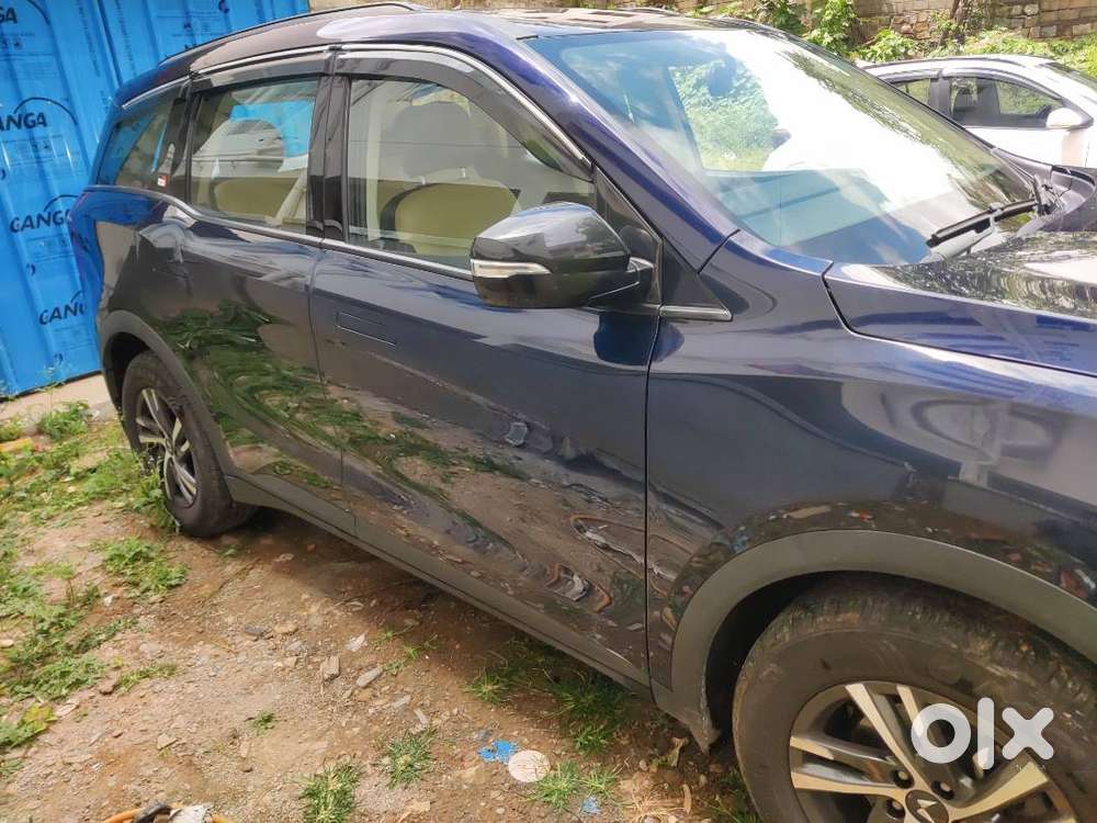 Mahindra Xuv700 2022 Diesel Good Condition