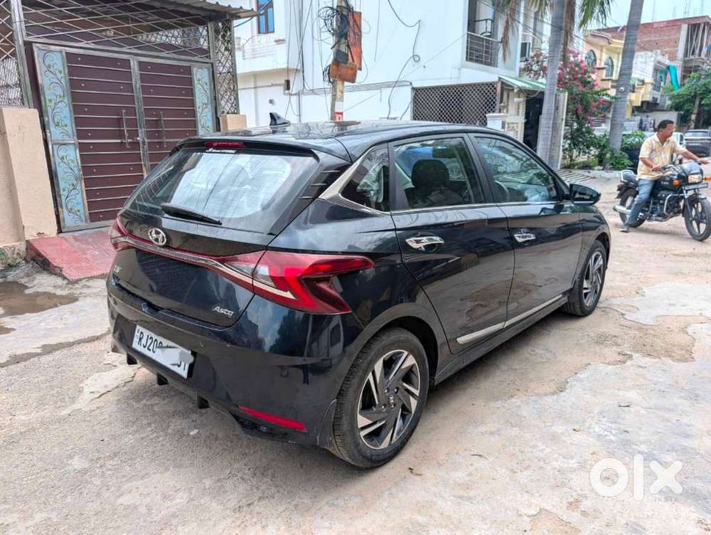 Hyundai I20 Asta (o) 1.2 Mt, 2023, Petrol
