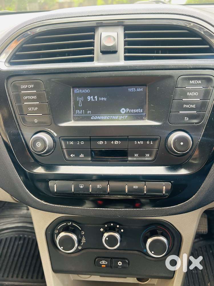 Tata Tiago 1.2 Revotron Xz (o), 2017, Petrol