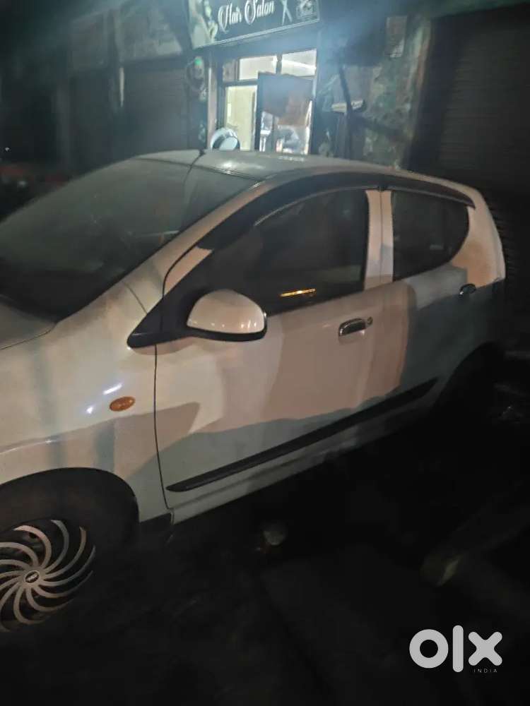 Maruti Suzuki A-star 2014