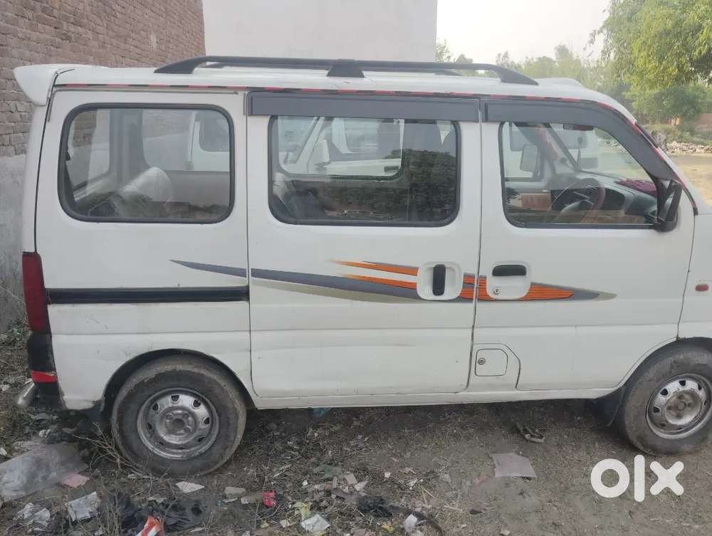 Maruti Suzuki Eeco 2016