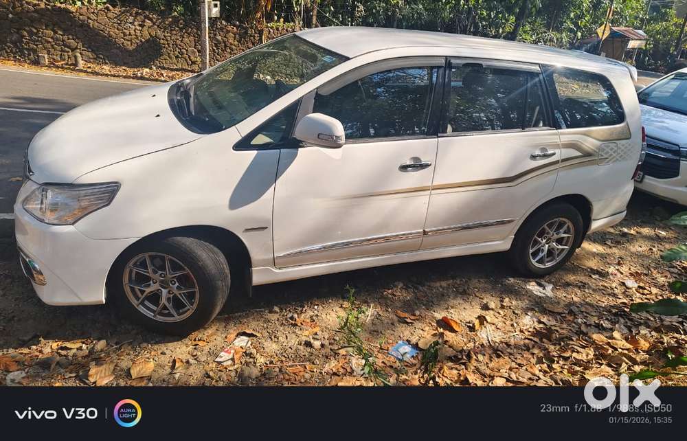 Toyota Innova 2.5 Z Diesel 7 Seater, 2014, Diesel