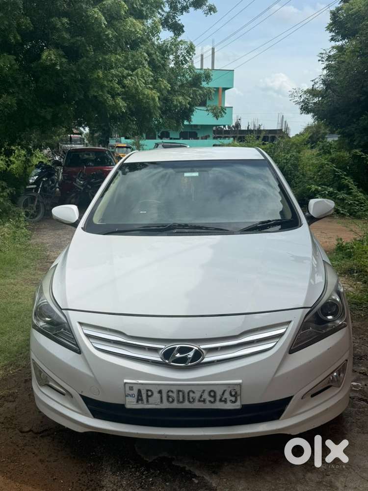 Hyundai Verna 2016