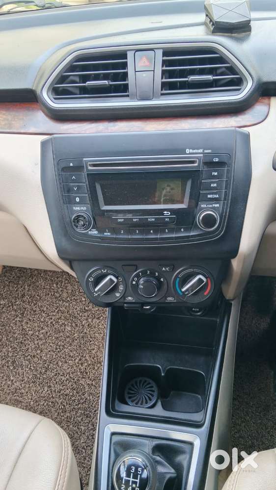 Maruti Suzuki Swift Dzire Vxi Optional, 2018, Petrol