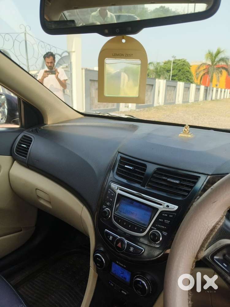 Hyundai Fluidic Verna 2013