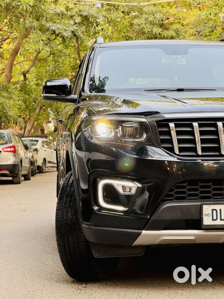 Mahindra Scorpio N D At 2wd Z8 S 7s Z8 Select, 2025, Petrol