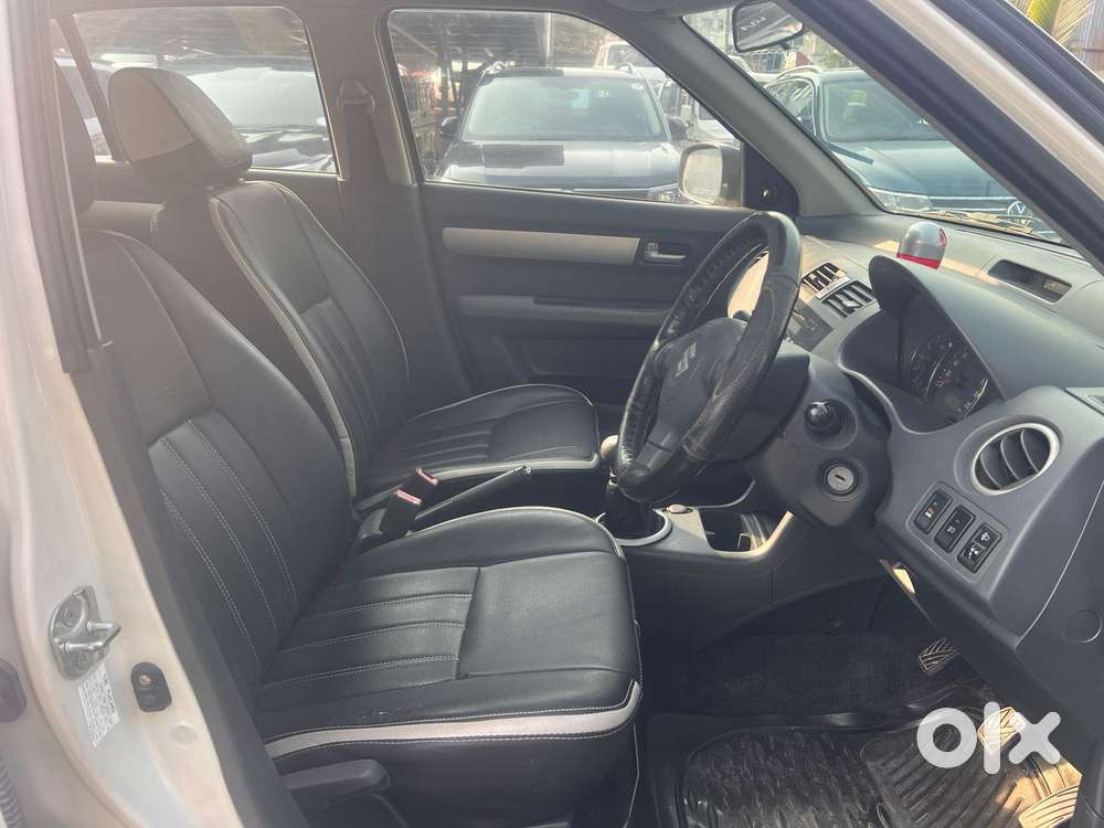 Maruti Suzuki Swift Dzire 1.2 Vxi Bsiv, 2011, Petrol