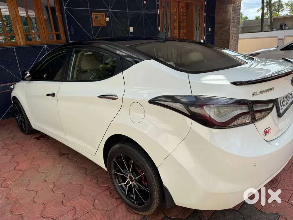Hyundai Elantra 2014 Diesel 114 Km Driven