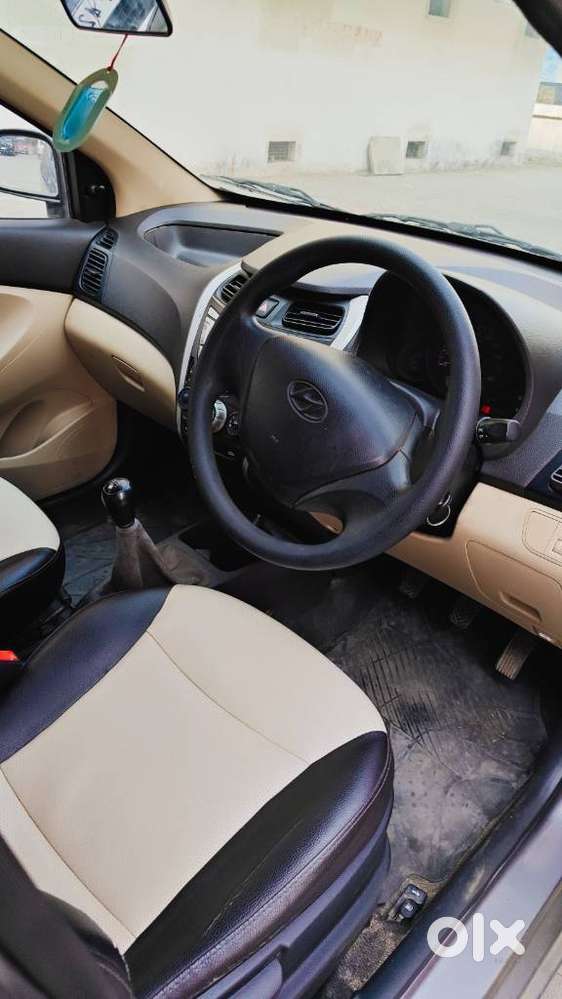 Hyundai Grand I10 Sportz 1.2 Kappa Vtvt, 2013, Petrol