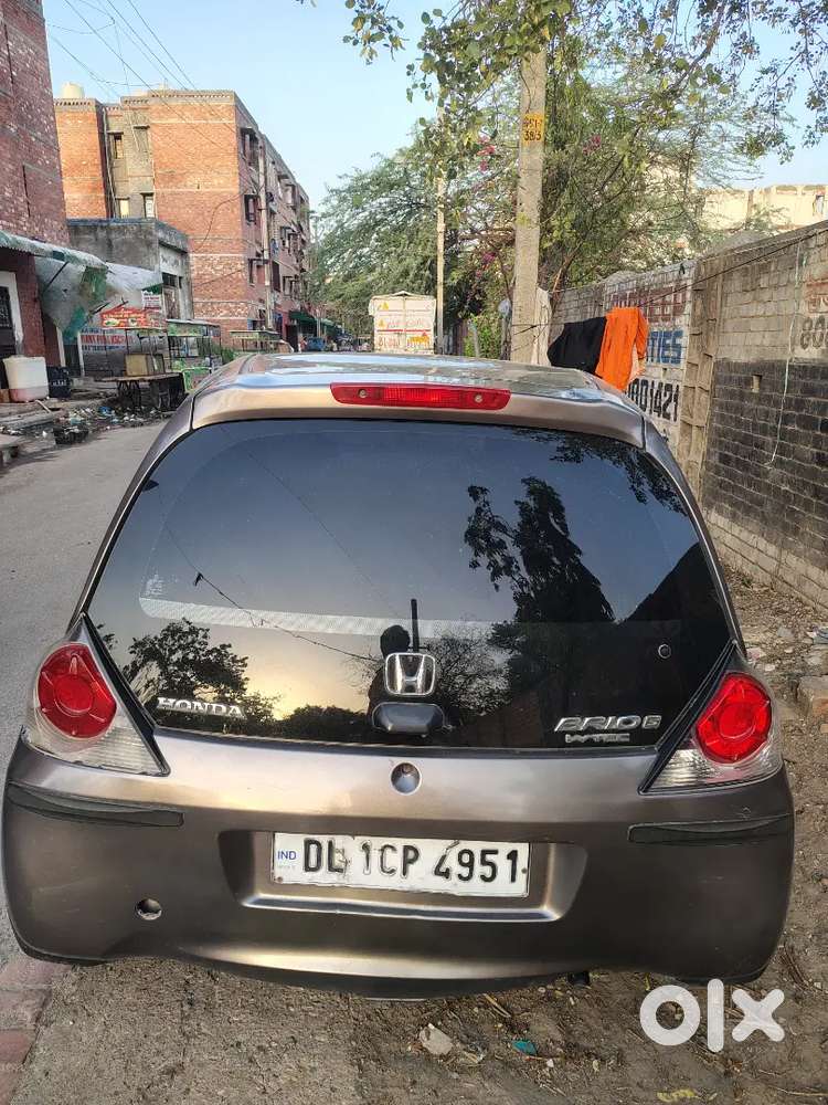 Honda Brio 2013 Cng & Hybrids Well Maintained