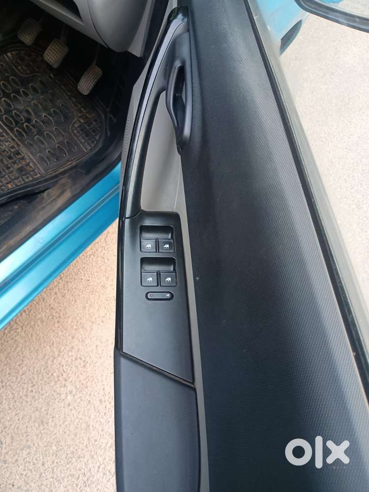 Tata Tiago 1.05 Revotorq Xt, 2018, Diesel